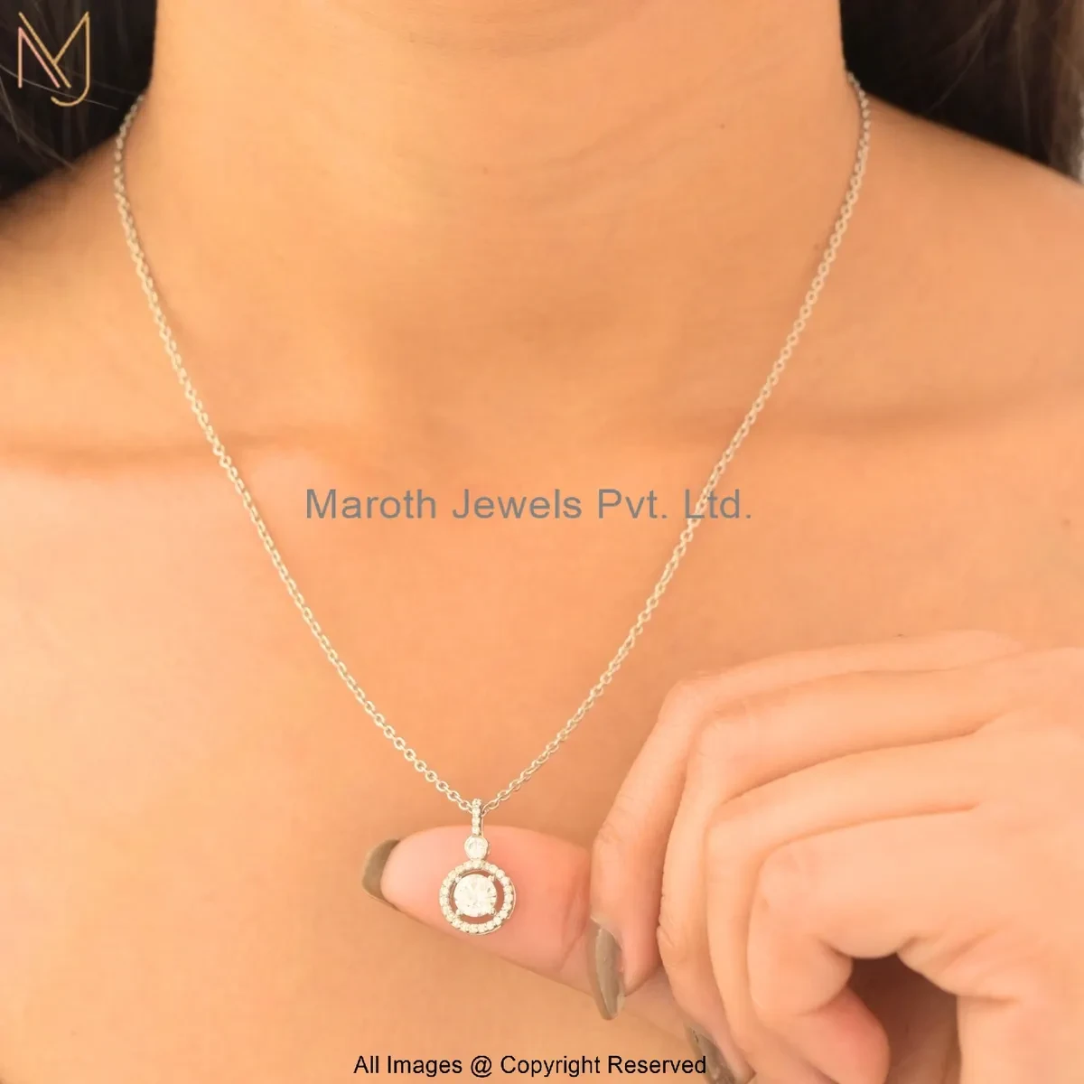 14K White Gold Cubic Zircon Round Brilliant Cut Halo Diamond Necklace Manufacturer