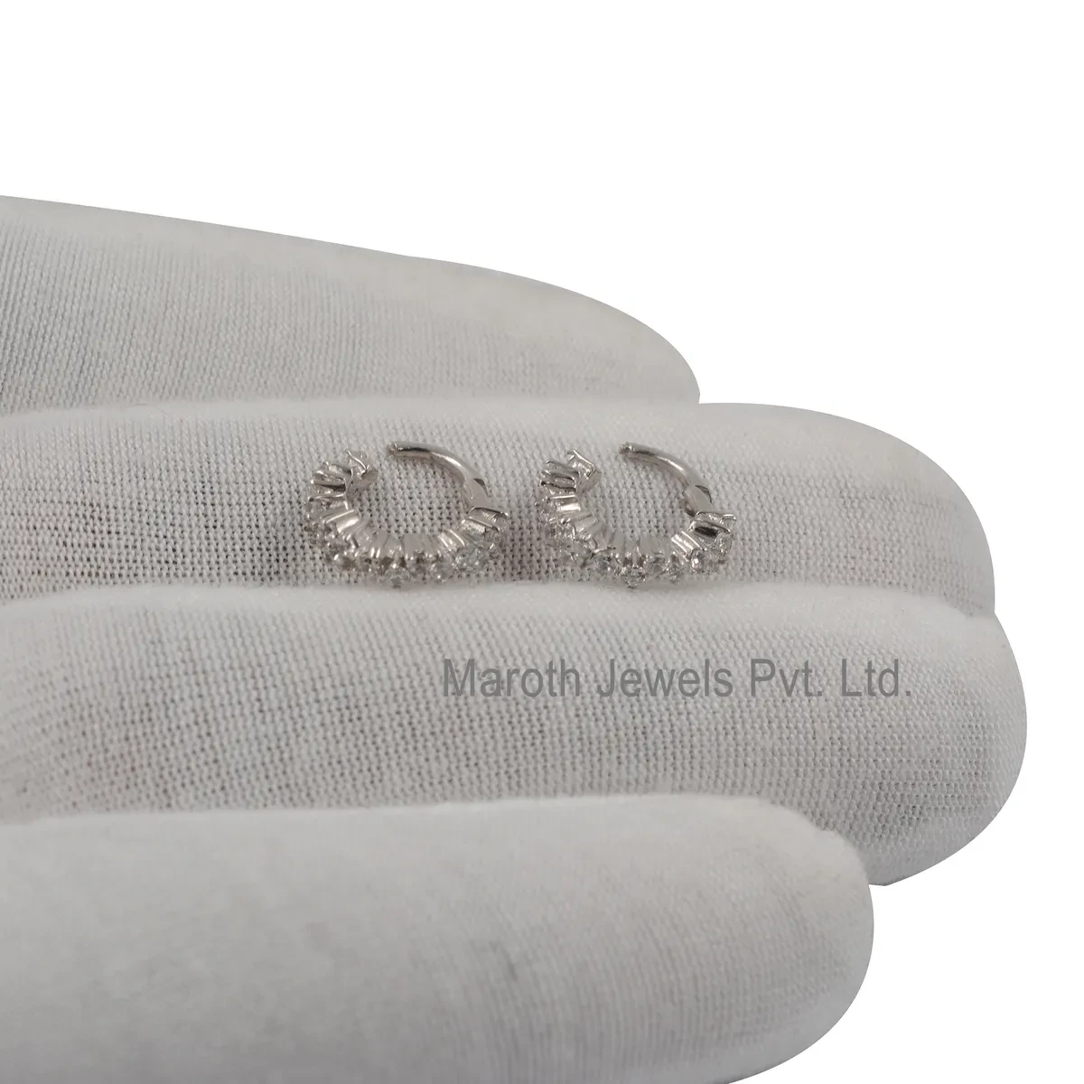 925 Silver Yellow Gold Plated Cubic Zircon Diamond Huggie Earring Custom Jewelry