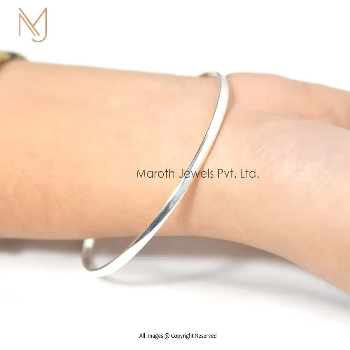 14K Yellow Gold High polish half Round bangle Manufacturer