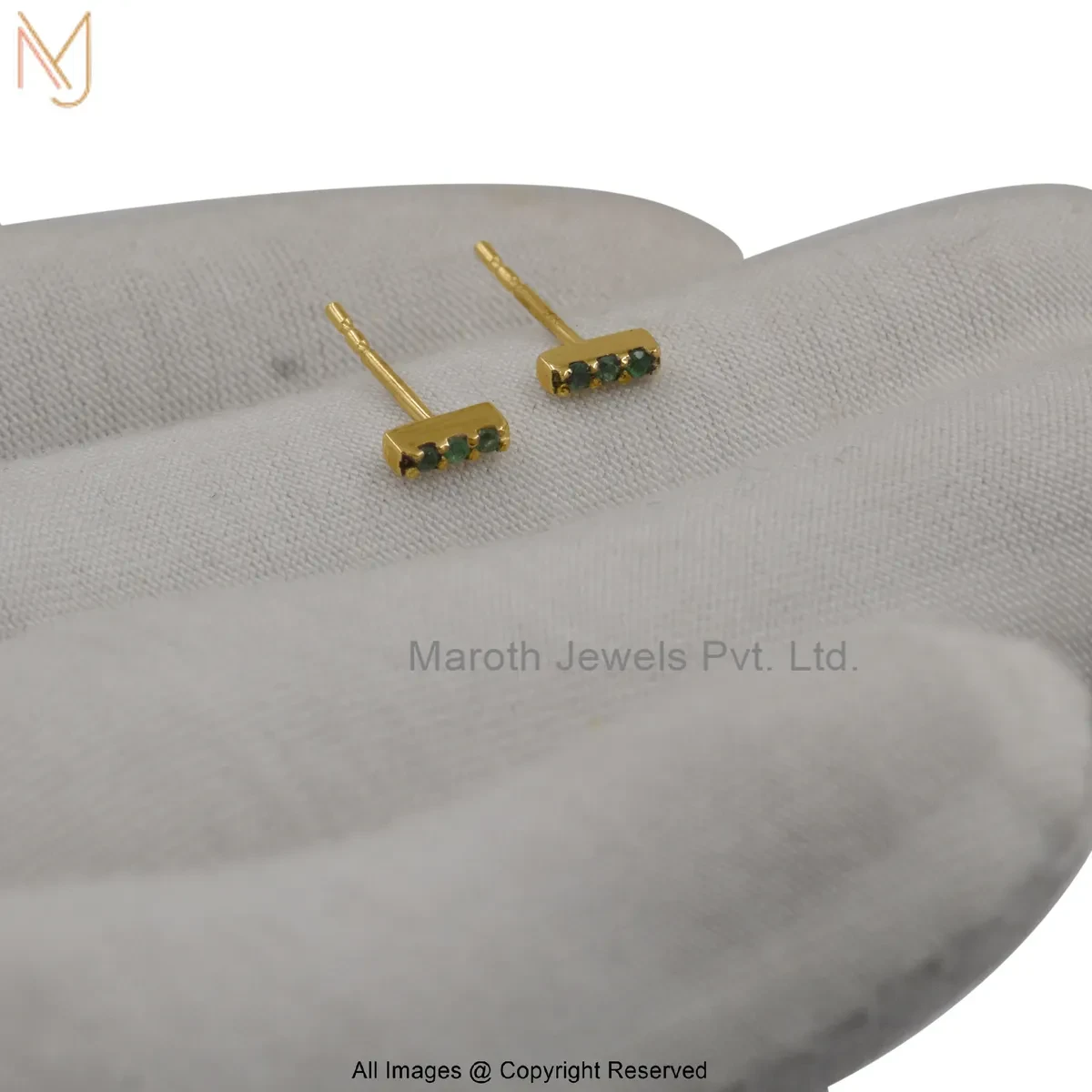 14K Yellow Gold Diamond Gemstone Bar Stud Earring Jewelry Supplier