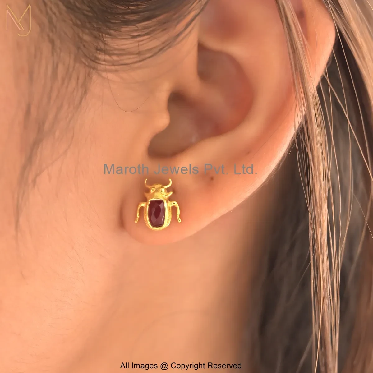 Wholesale 14K Yellow Gold Garnet Gemstone Scarab Red Stone Gold Finish Stud Earrings